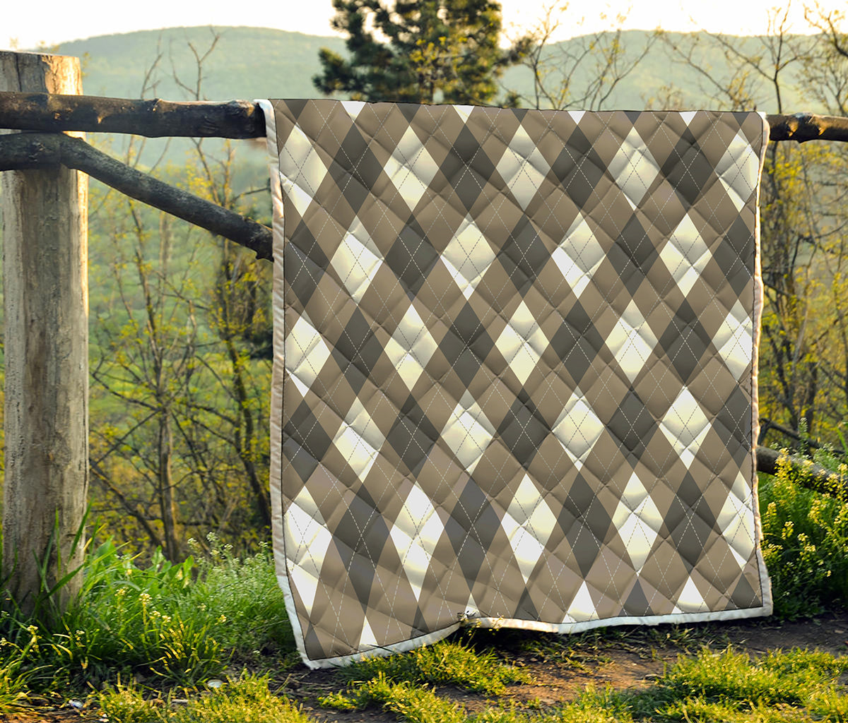 Brown And White Argyle Pattern Print Quilt