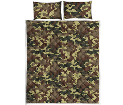 Brown Camouflage Print Quilt Bed Set