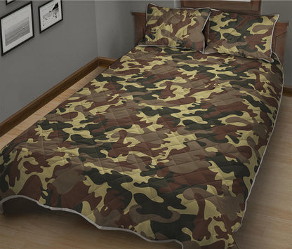 Brown Camouflage Print Quilt Bed Set