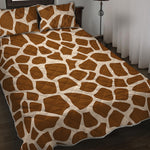 Brown Giraffe Pattern Print Quilt Bed Set
