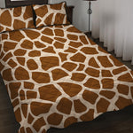 Brown Giraffe Pattern Print Quilt Bed Set