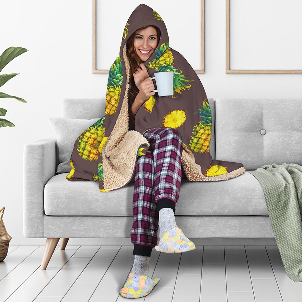 Brown Pineapple Pattern Print Hooded Blanket