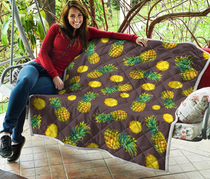 Brown Pineapple Pattern Print Quilt