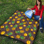 Brown Pineapple Pattern Print Quilt