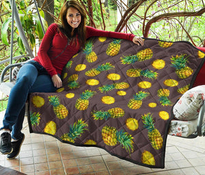 Brown Pineapple Pattern Print Quilt