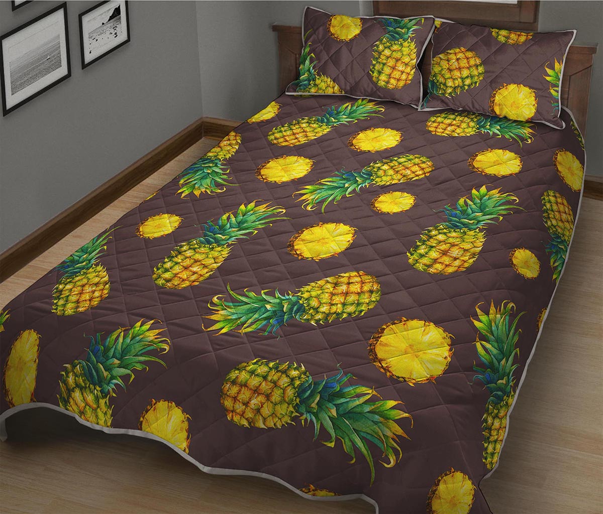 Brown Pineapple Pattern Print Quilt Bed Set