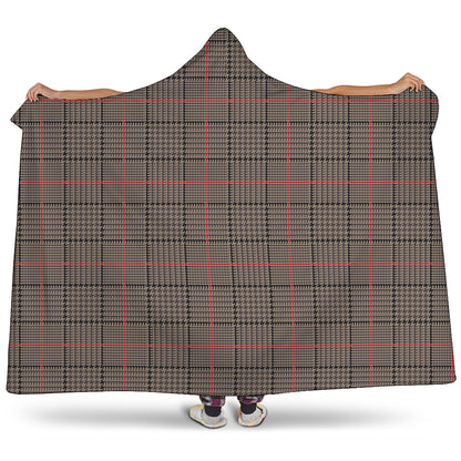 Brown Prince of Wales Check Print Hooded Blanket