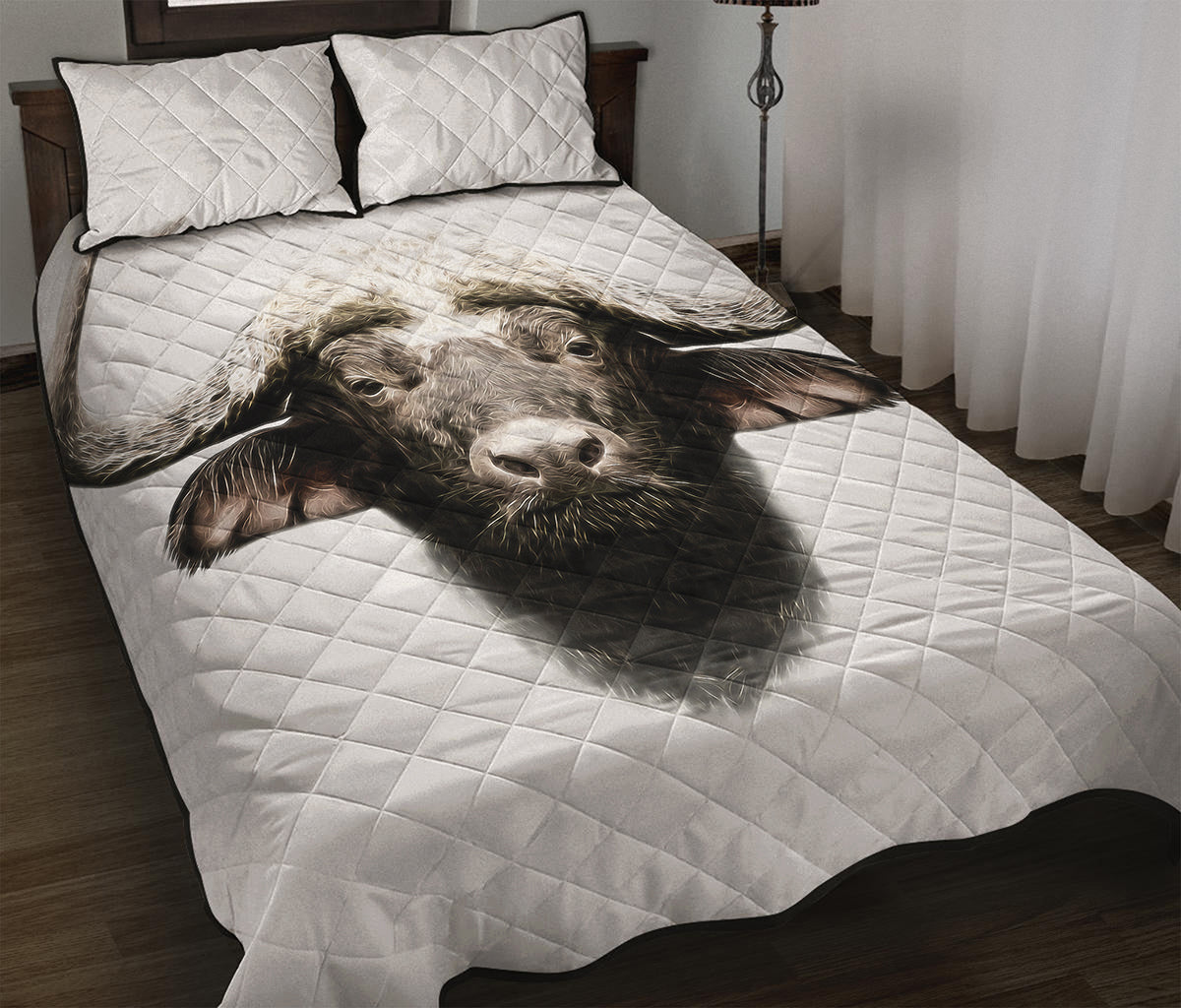 Bull Portrait Print Quilt Bed Set