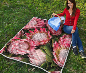 Bunches of Proteas Print Quilt