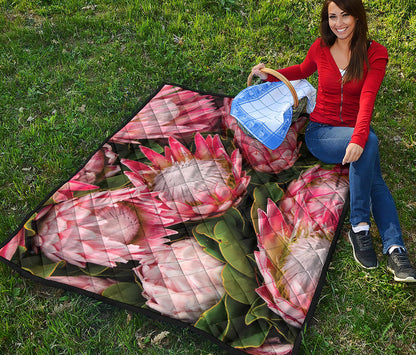 Bunches of Proteas Print Quilt