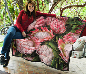 Bunches of Proteas Print Quilt