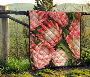 Bunches of Proteas Print Quilt