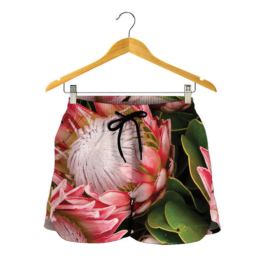 Bunches of Proteas Print Women's Shorts