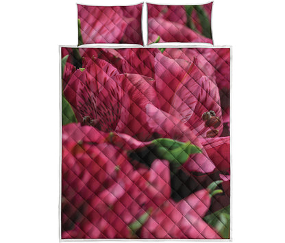 Burgundy Alstroemeria Print Quilt Bed Set