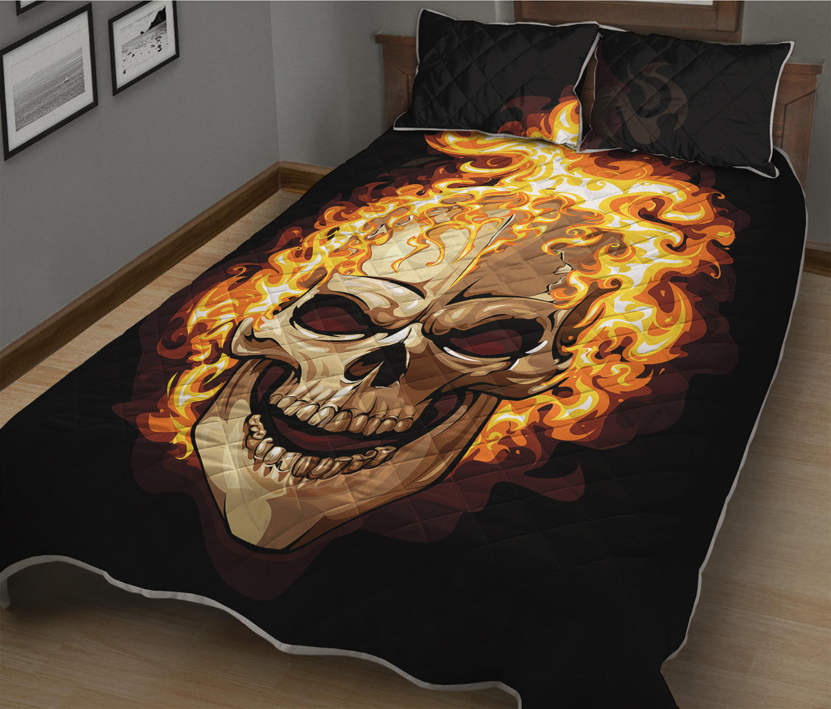 Burning Skull Print Quilt Bed Set