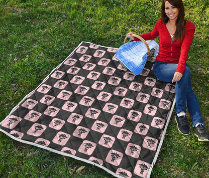 Caduceus Pattern Print Quilt