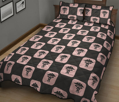 Caduceus Pattern Print Quilt Bed Set