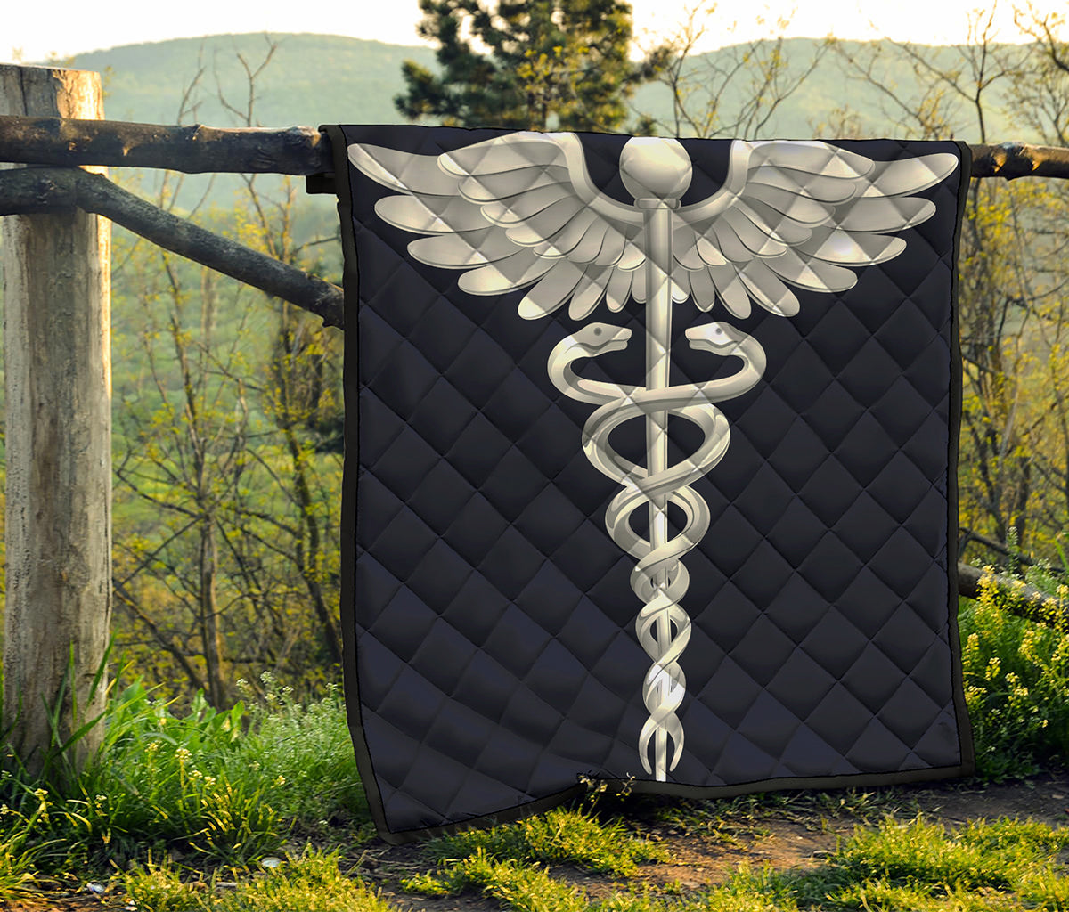 Caduceus Symbol Of Medicine Print Quilt