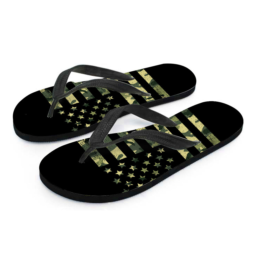 Camouflage American Flag Print Flip Flops