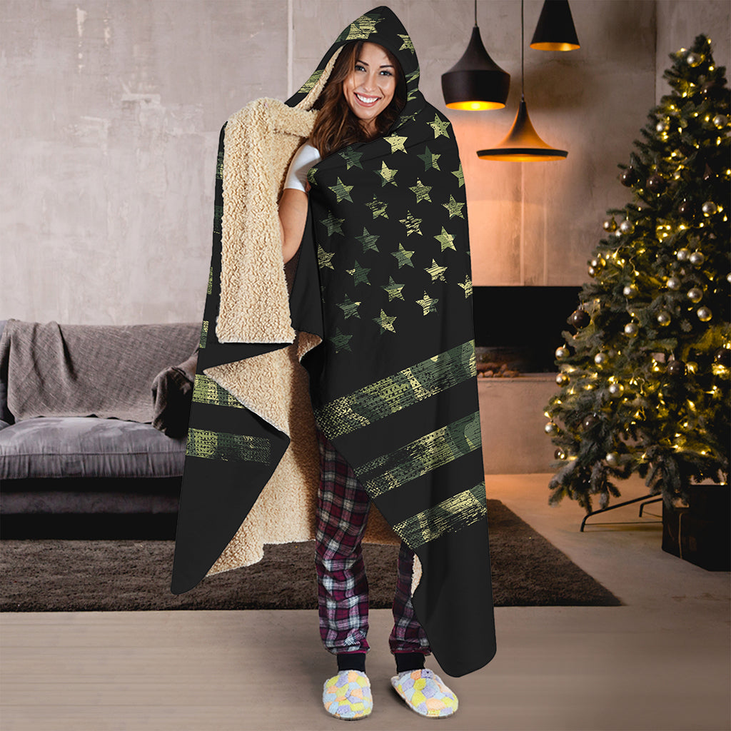 Camouflage American Flag Print Hooded Blanket