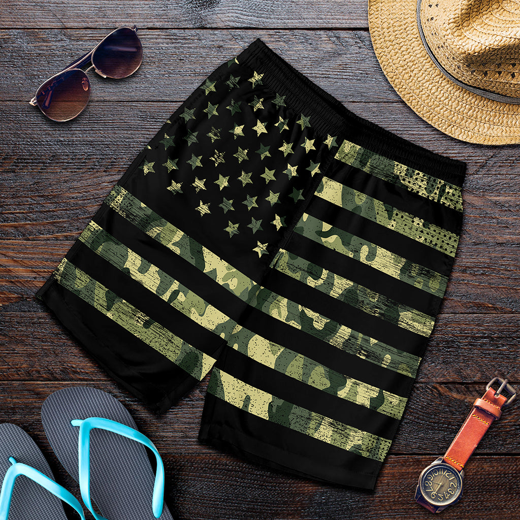 Camouflage American Flag Print Men's Shorts