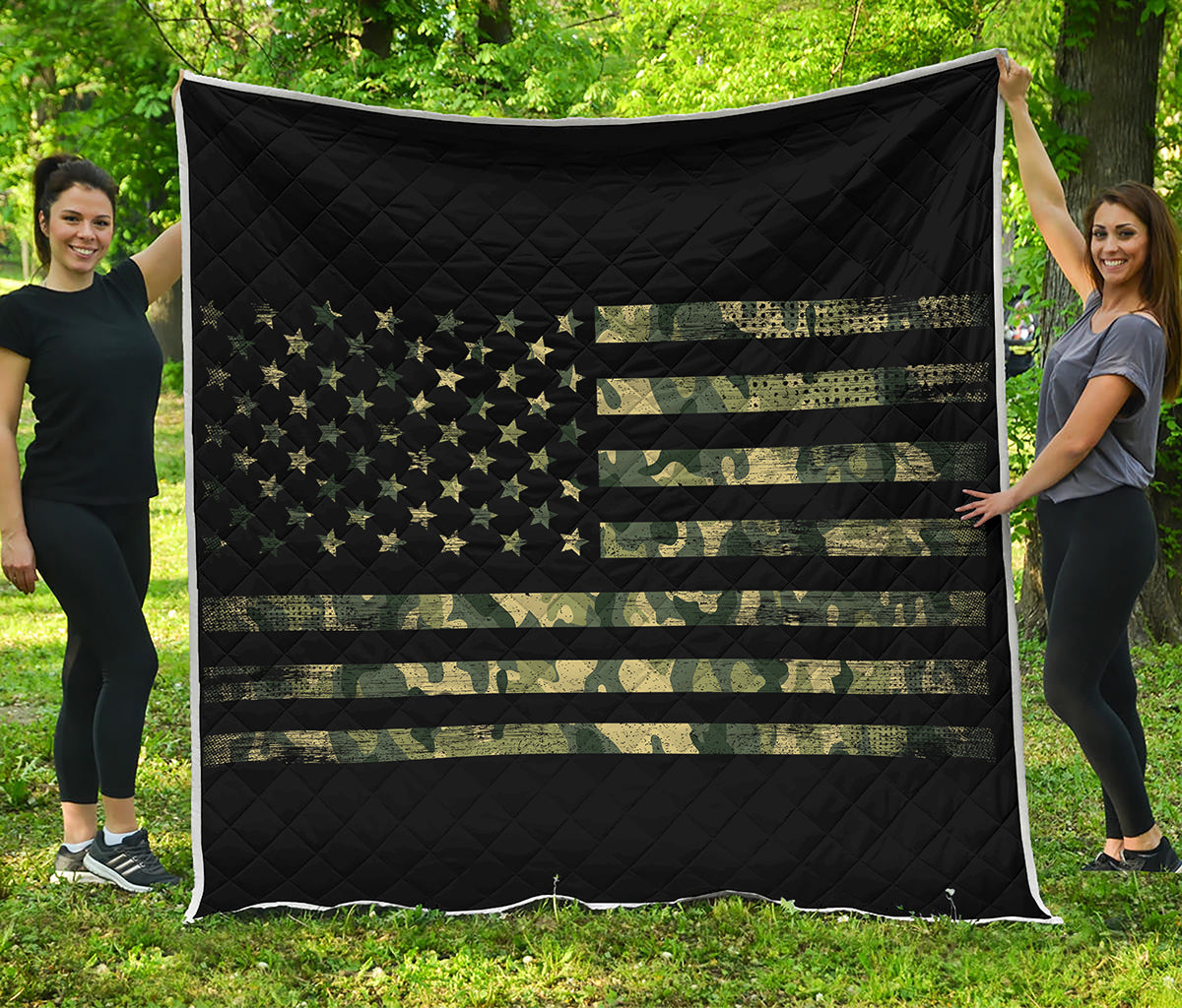 Camouflage American Flag Print Quilt