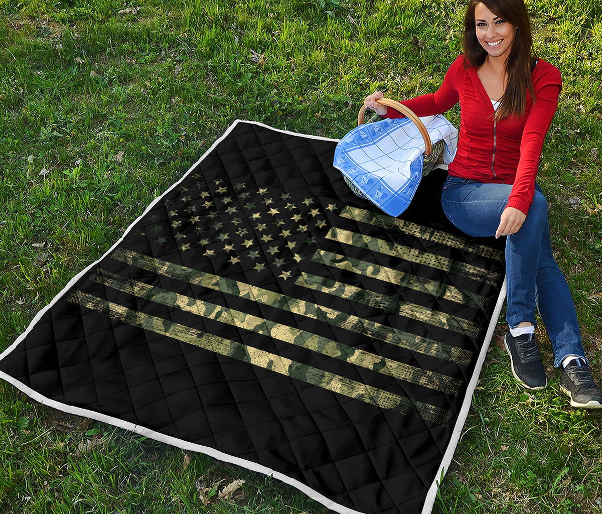 Camouflage American Flag Print Quilt