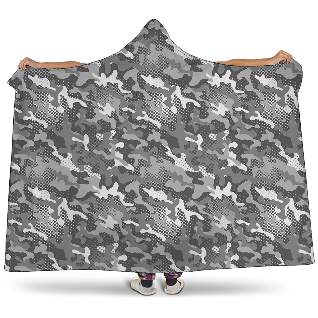 Camouflage Dazzle Pattern Print Hooded Blanket