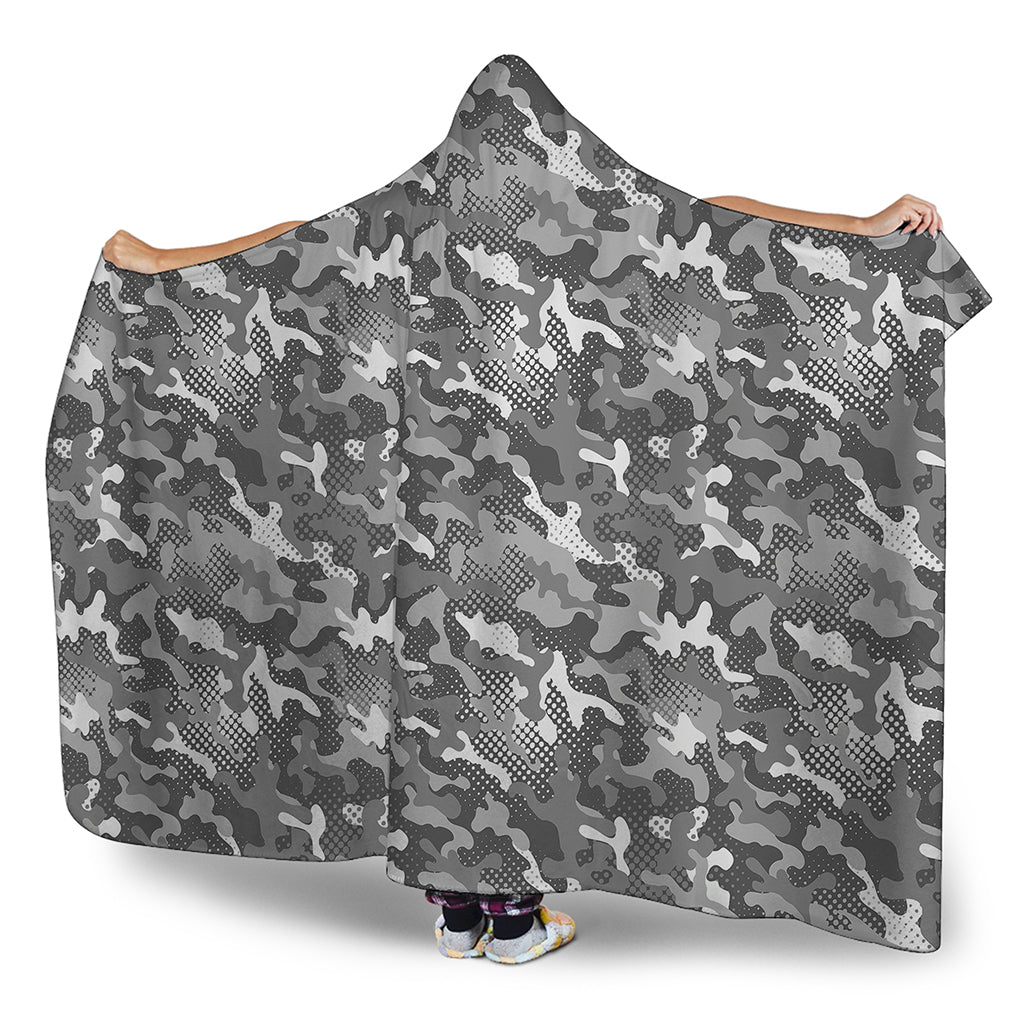 Camouflage Dazzle Pattern Print Hooded Blanket