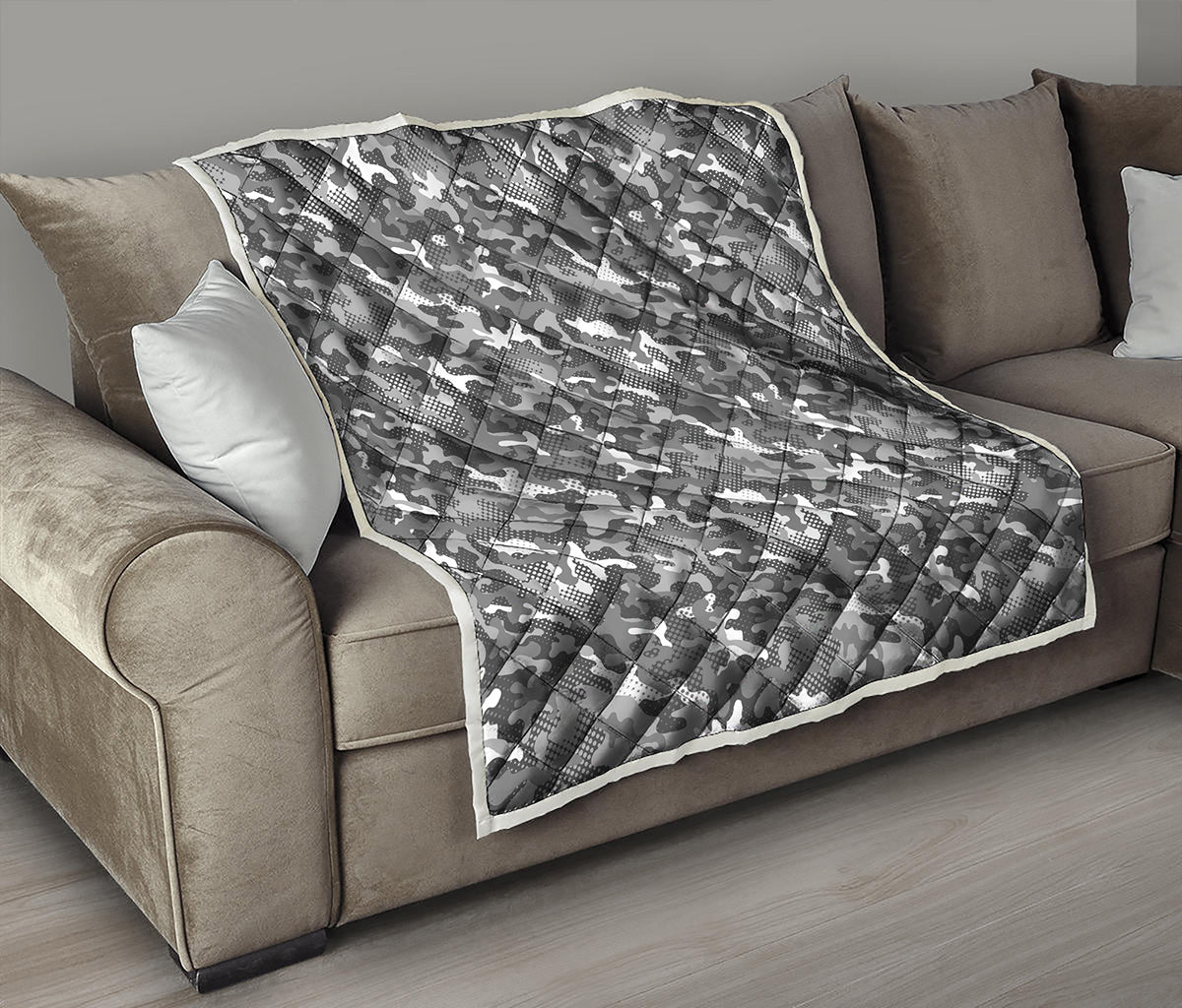 Camouflage Dazzle Pattern Print Quilt