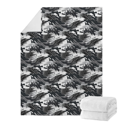Camouflage Dazzle Wings Pattern Print Blanket