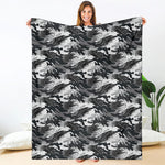 Camouflage Dazzle Wings Pattern Print Blanket