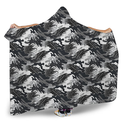 Camouflage Dazzle Wings Pattern Print Hooded Blanket