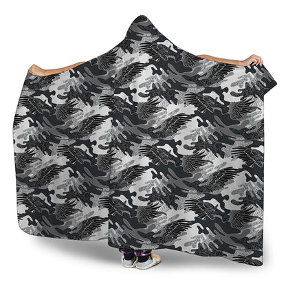 Camouflage Dazzle Wings Pattern Print Hooded Blanket