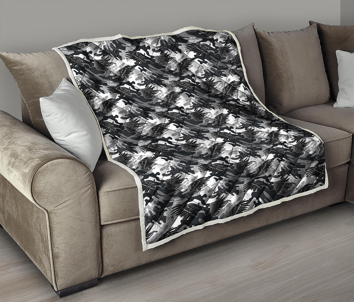 Camouflage Dazzle Wings Pattern Print Quilt