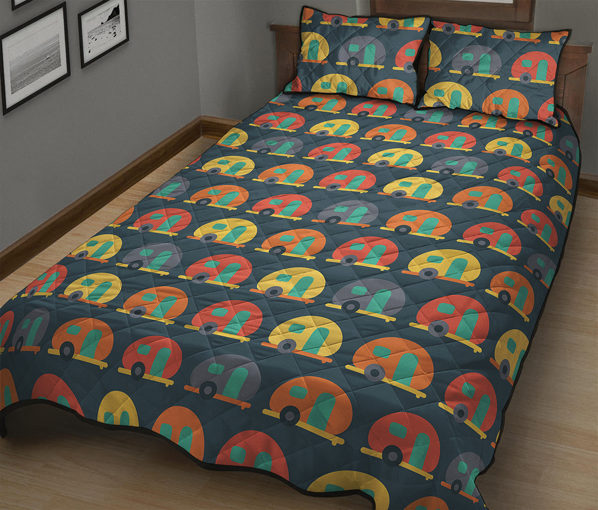 Camping Van Pattern Print Quilt Bed Set