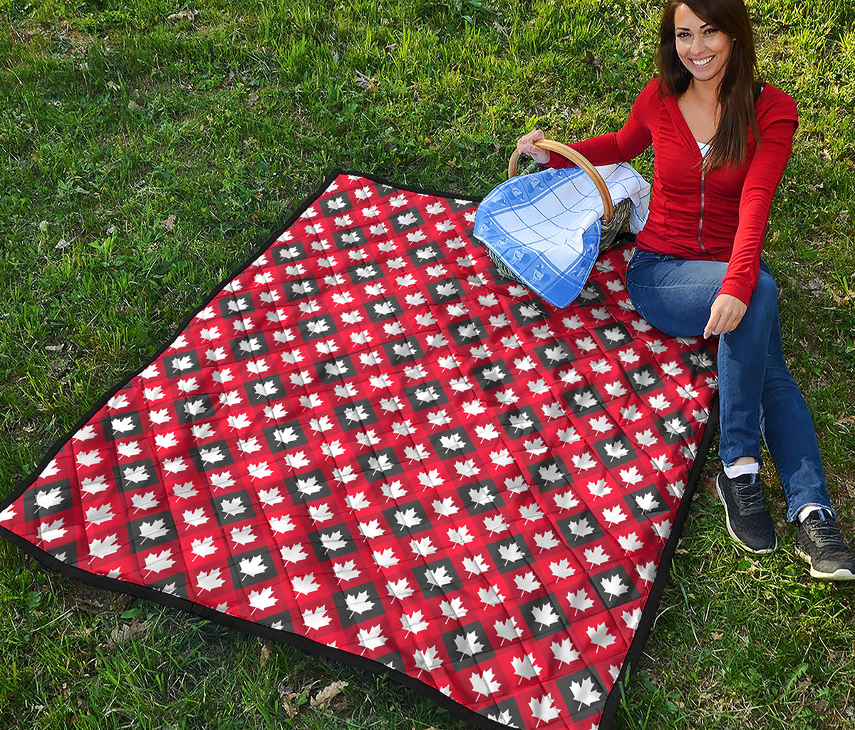 Canada Maple Leaf Pattern Print Quilt