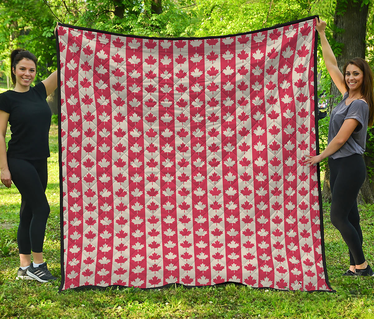 Canadian Maple Leaf Pattern Print Quilt