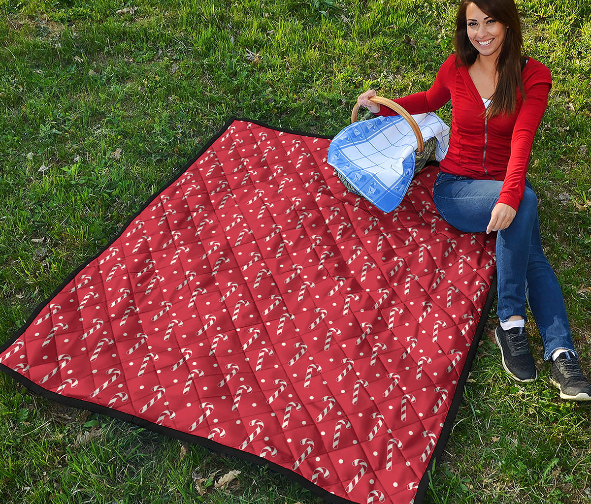 Candy Cane Polka Dot Pattern Print Quilt