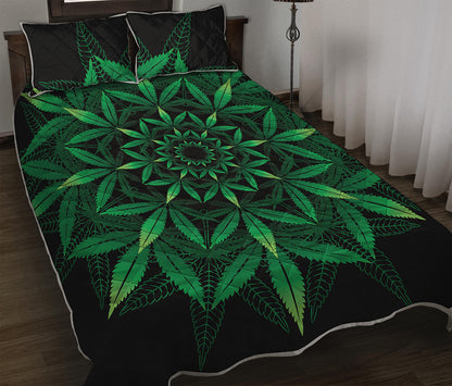Cannabis Leaf Mandala Print Quilt Bed Set