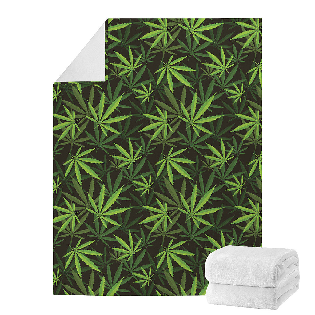 Cannabis Leaves Pattern Print Blanket