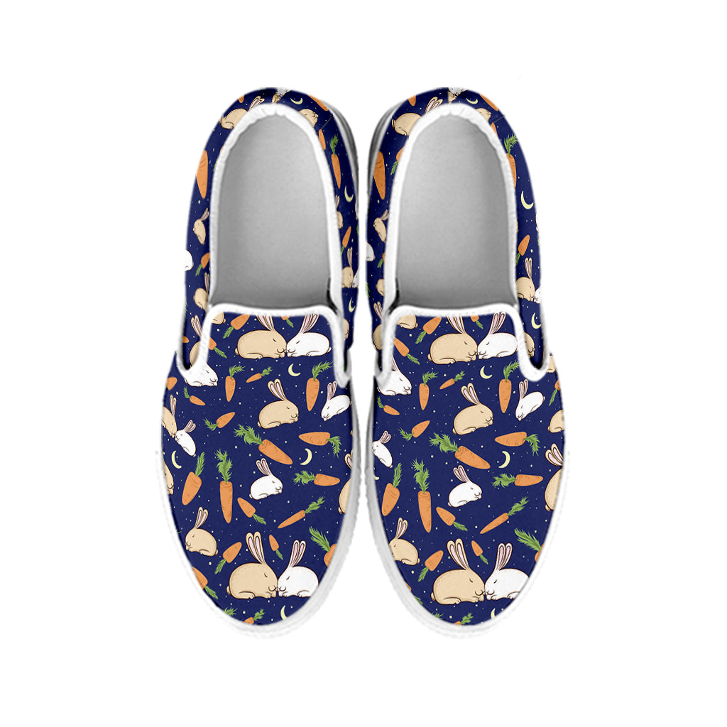 Carrot And Rabbit Pattern Print White Slip On Shoes