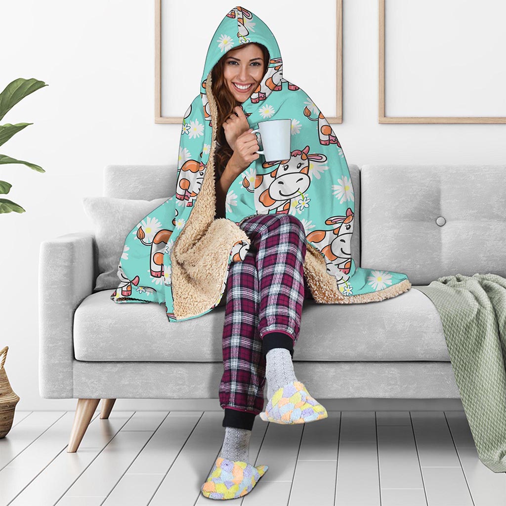 Cartoon Cow And Daisy Flower Print Hooded Blanket