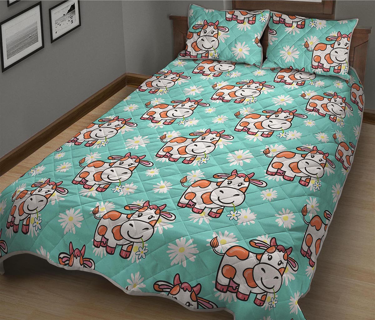 Cartoon Cow And Daisy Flower Print Quilt Bed Set