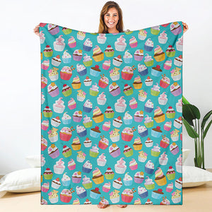 Cartoon Cupcake Pattern Print Blanket