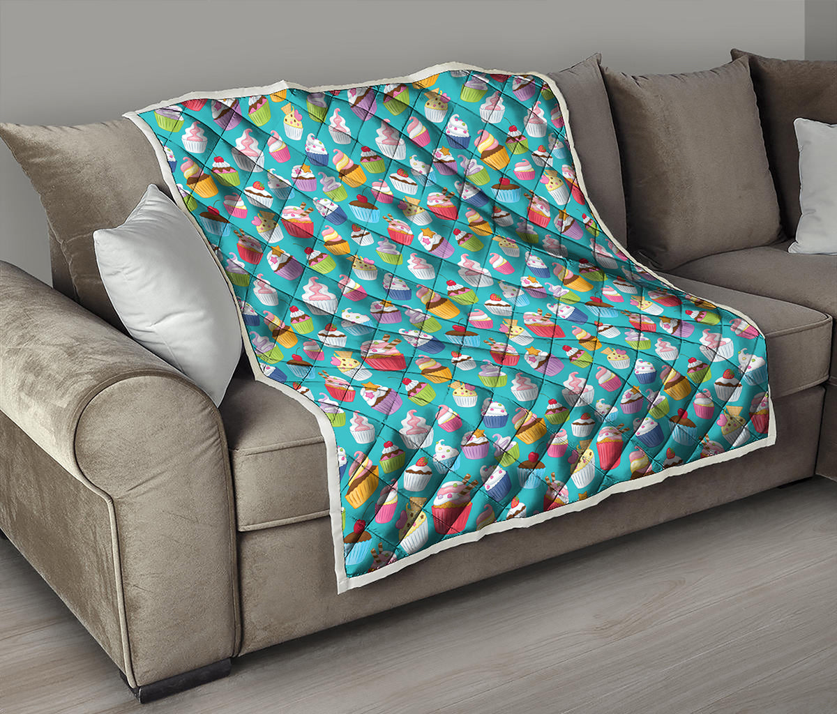 Cartoon Cupcake Pattern Print Quilt