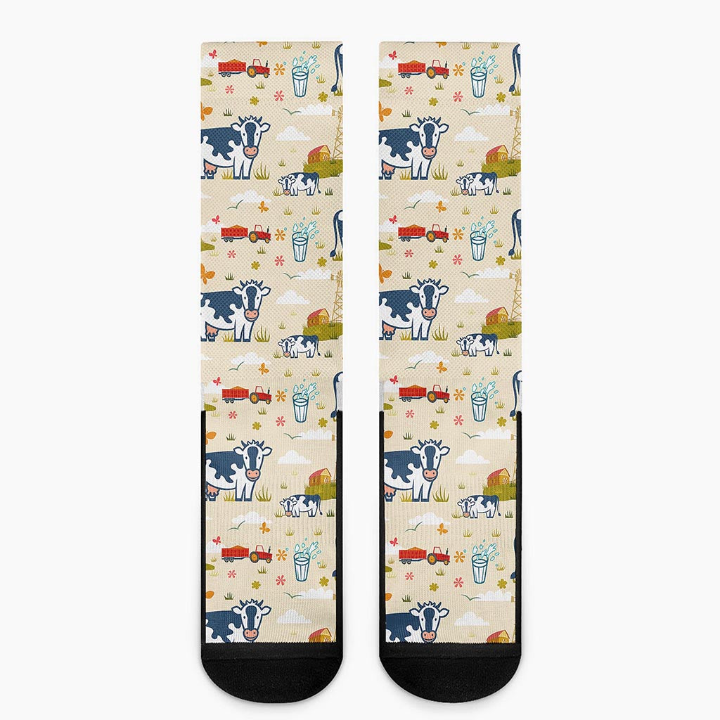 Cartoon Dairy Cow Farm Pattern Print Crew Socks