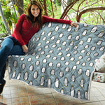 Cartoon Emperor Penguin Pattern Print Quilt