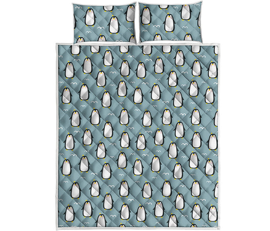 Cartoon Emperor Penguin Pattern Print Quilt Bed Set