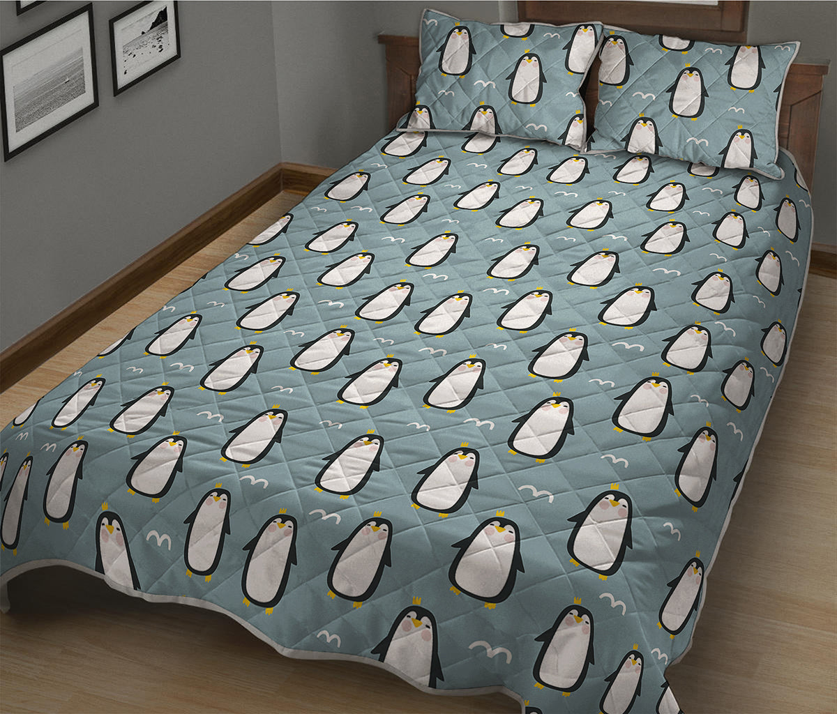 Cartoon Emperor Penguin Pattern Print Quilt Bed Set